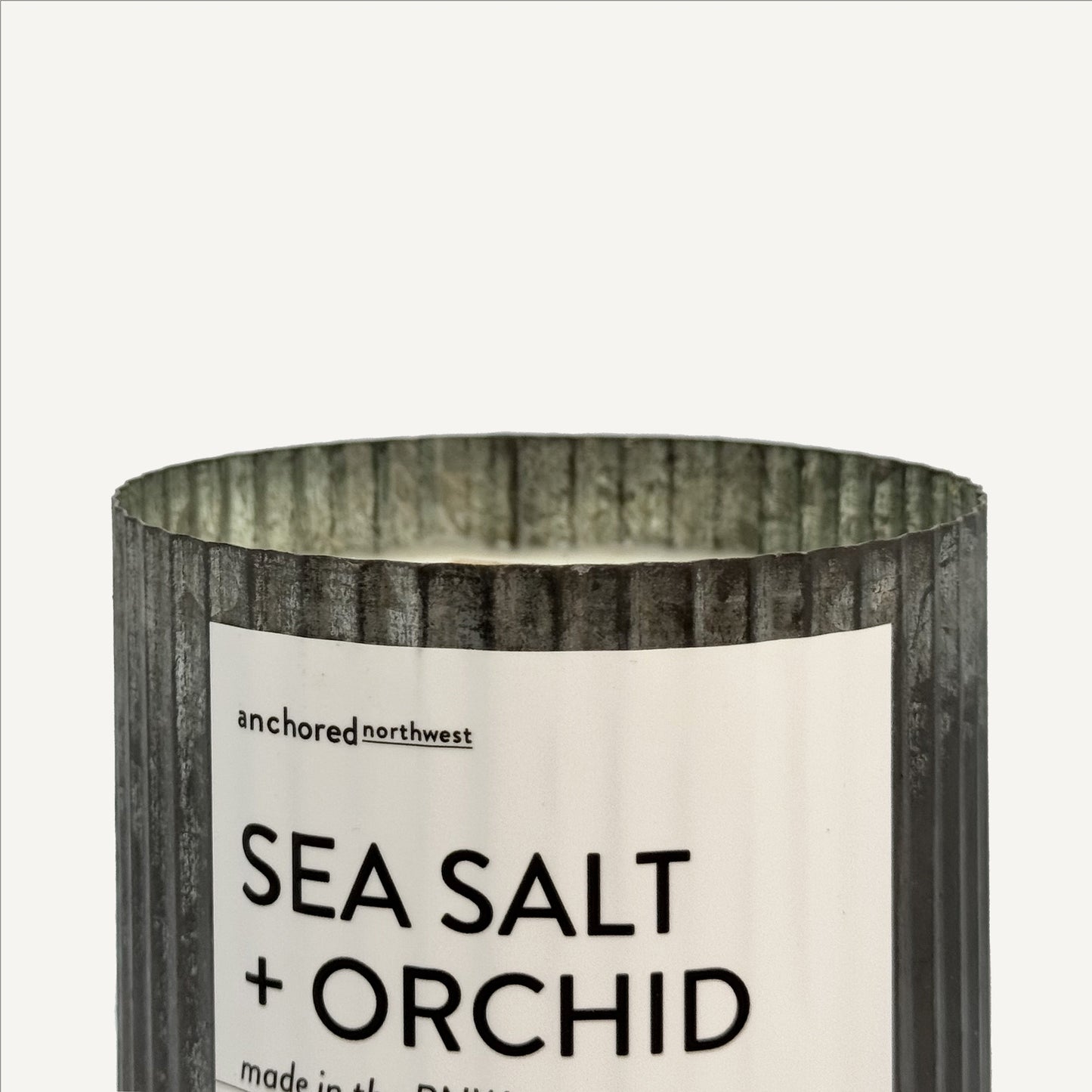 Sea Salt & Orchid Farmhouse Wood Wick Candle